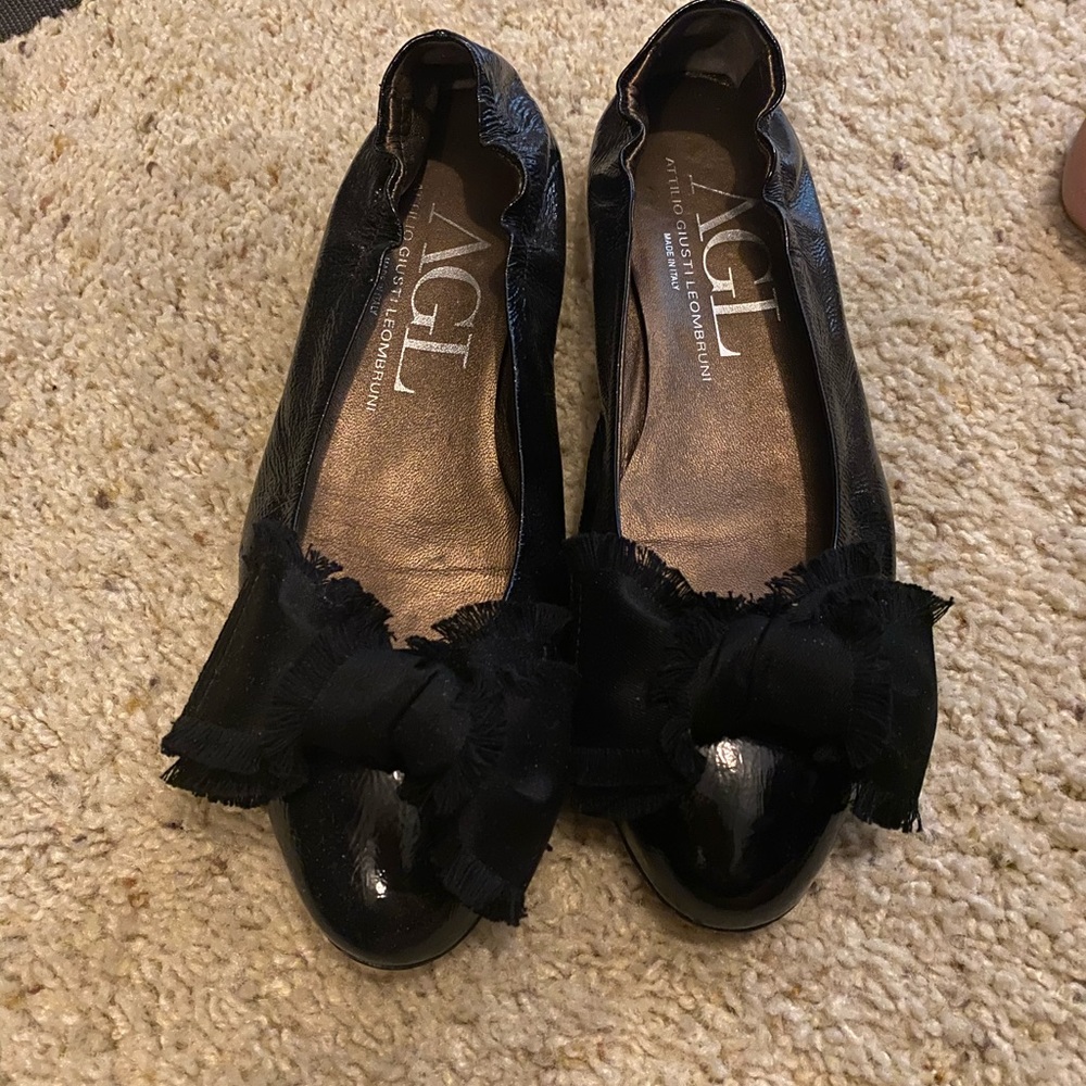 AGL flats